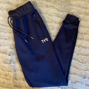 TYR Women’s Alliance Podium Drawstring Jogger Navy S